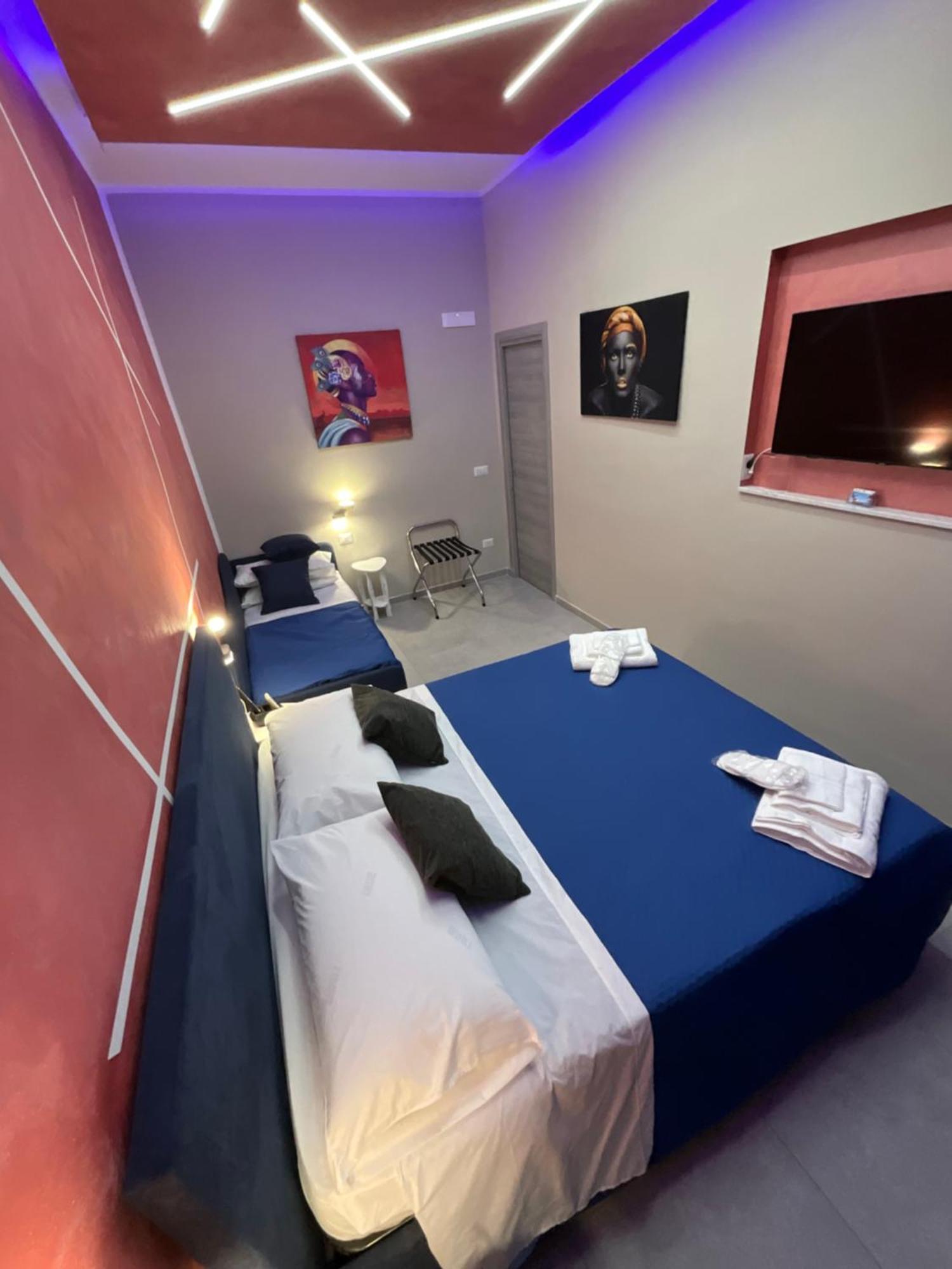 B&B Piccololucio2 Napoli Esterno foto