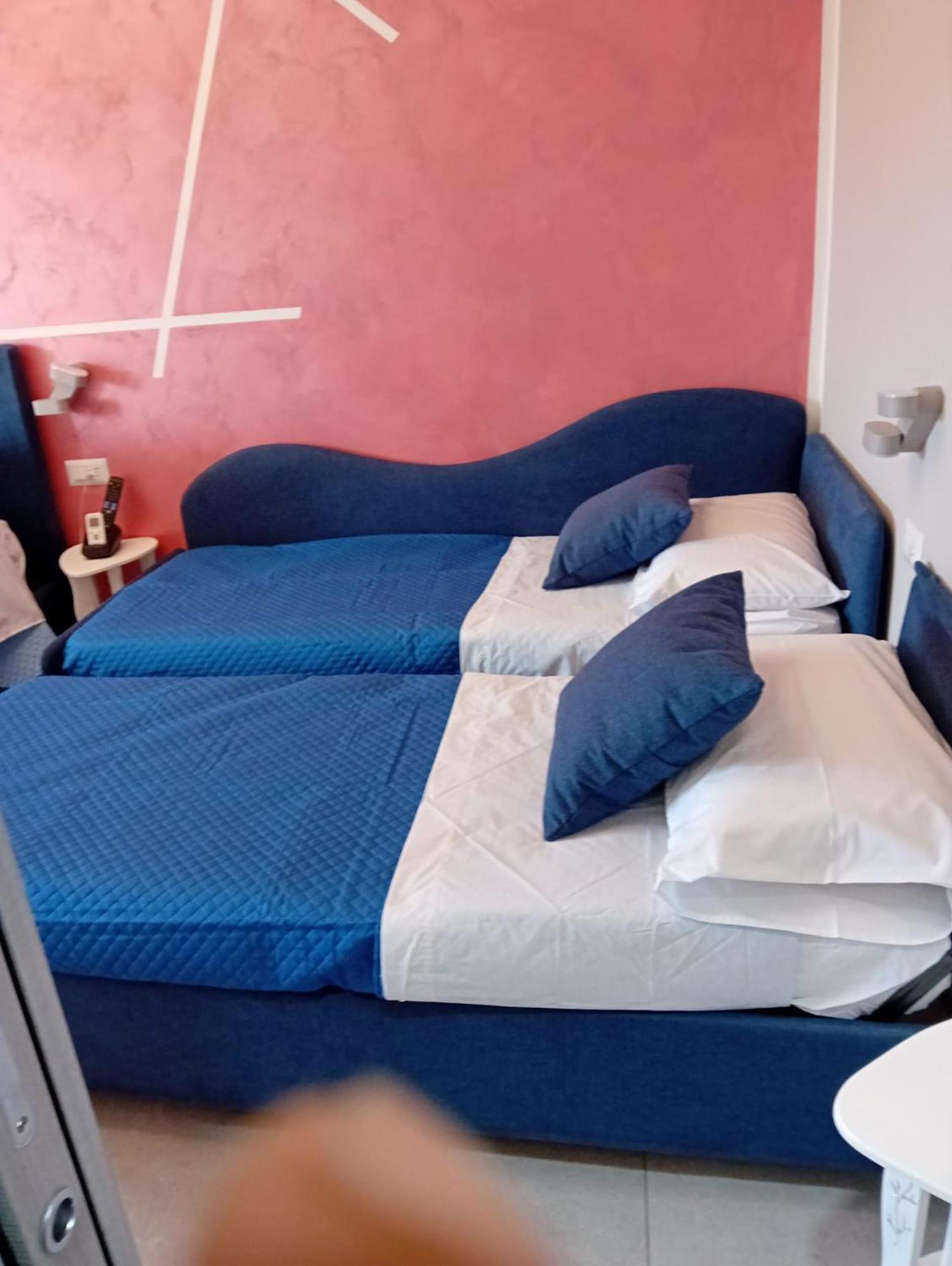 B&B Piccololucio2 Napoli Esterno foto