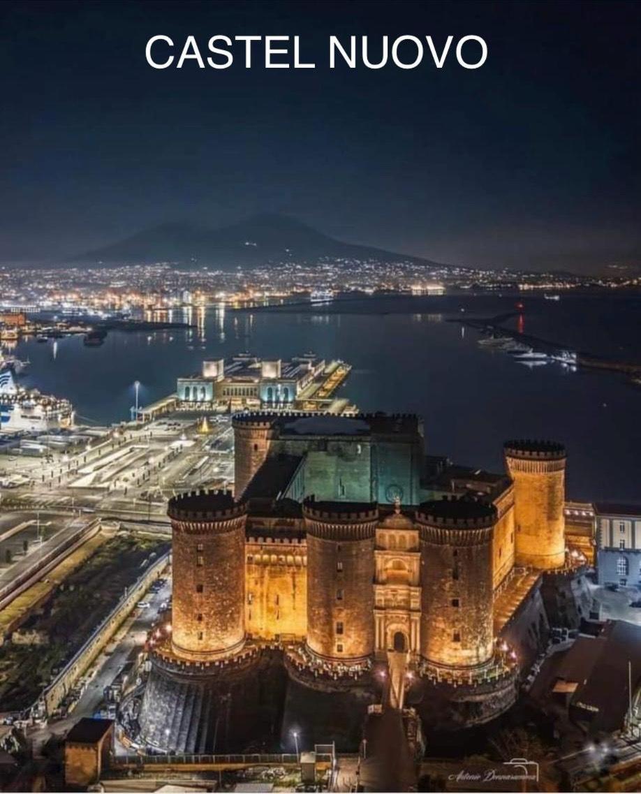 B&B Piccololucio2 Napoli Esterno foto